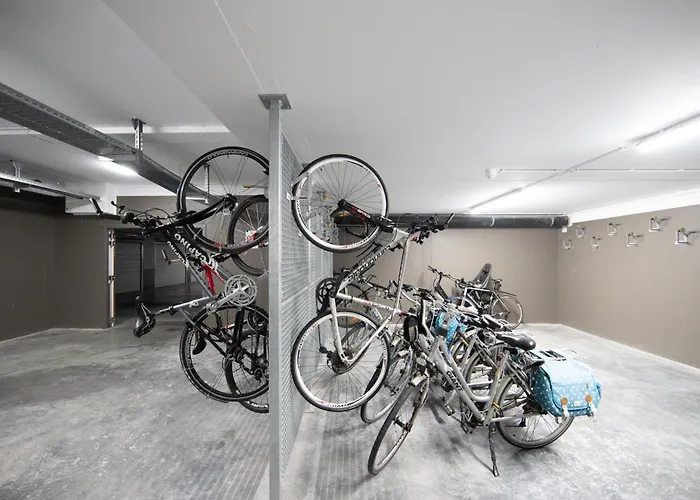 Mariella Met Parking En Zwembad Apartment *