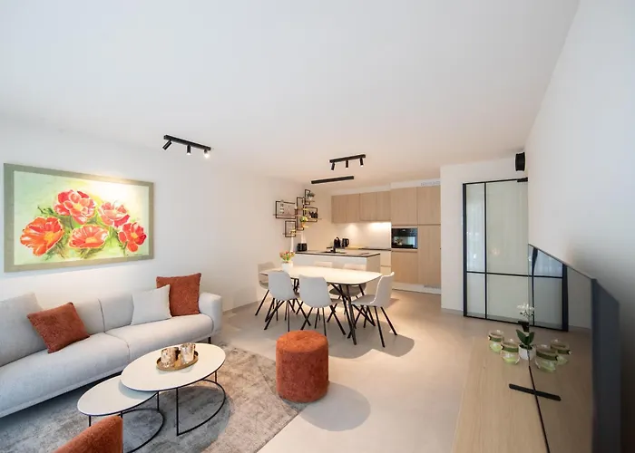 Mariella Met Parking En Zwembad *