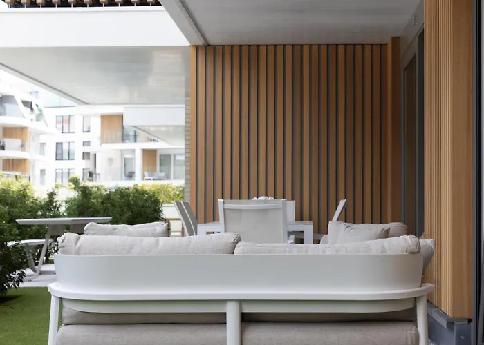 Apartment Mariella Met Parking En Zwembad Nieuwpoort