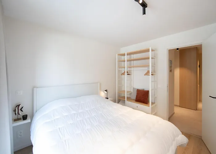 Mariella Met Parking En Zwembad Apartment